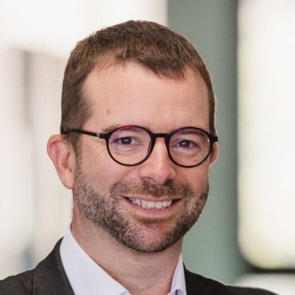 Arnaud Lacheret在新书中对法国的北非后裔进行了深入分析